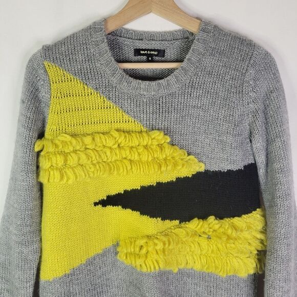 Tout Ā Coup Grey And Yellow Relief Design Knit Sweater - Picture 3 of 11